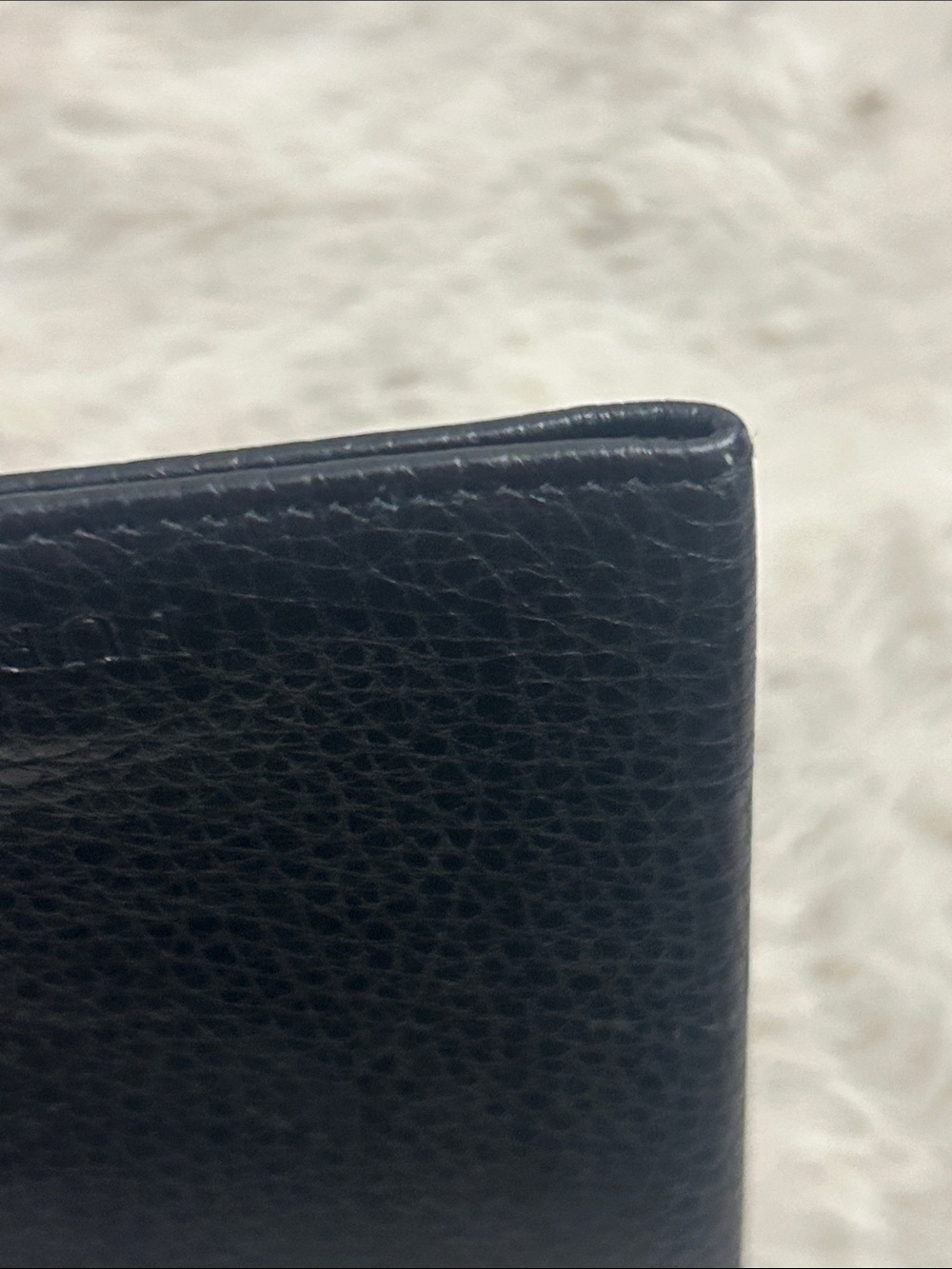 Furla black pebbled leather passport holder GUC Unisex - Picture 6 of 11
